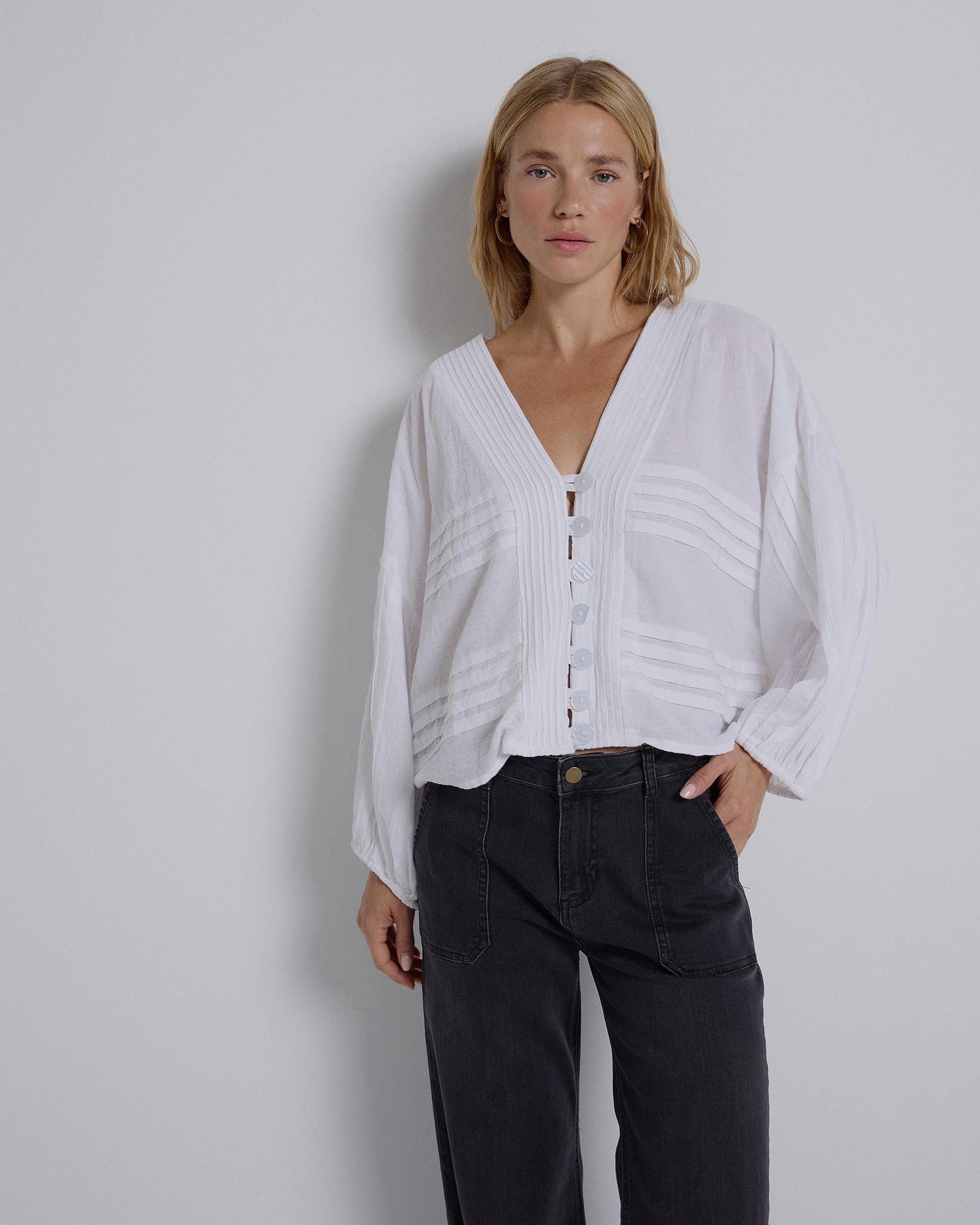 Blusa Pliegues Blanca