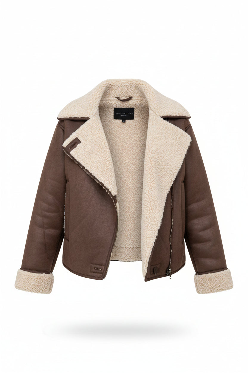 Abrigo marrón de piel sintética