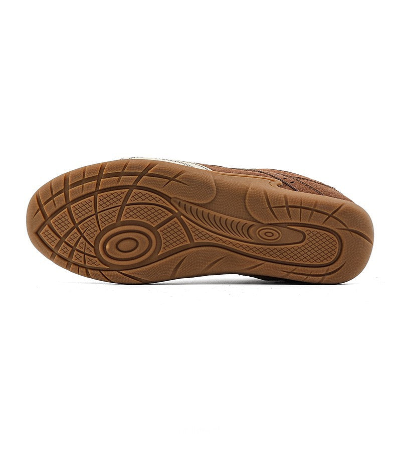 Zapatos planos versátiles de ante