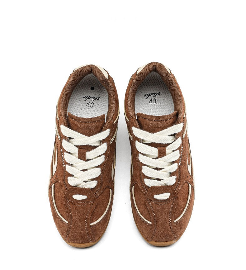 Zapatos planos versátiles de ante