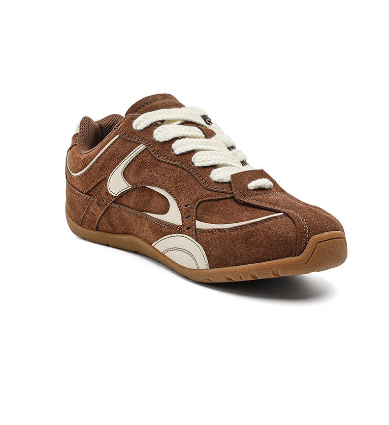 Zapatos planos versátiles de ante