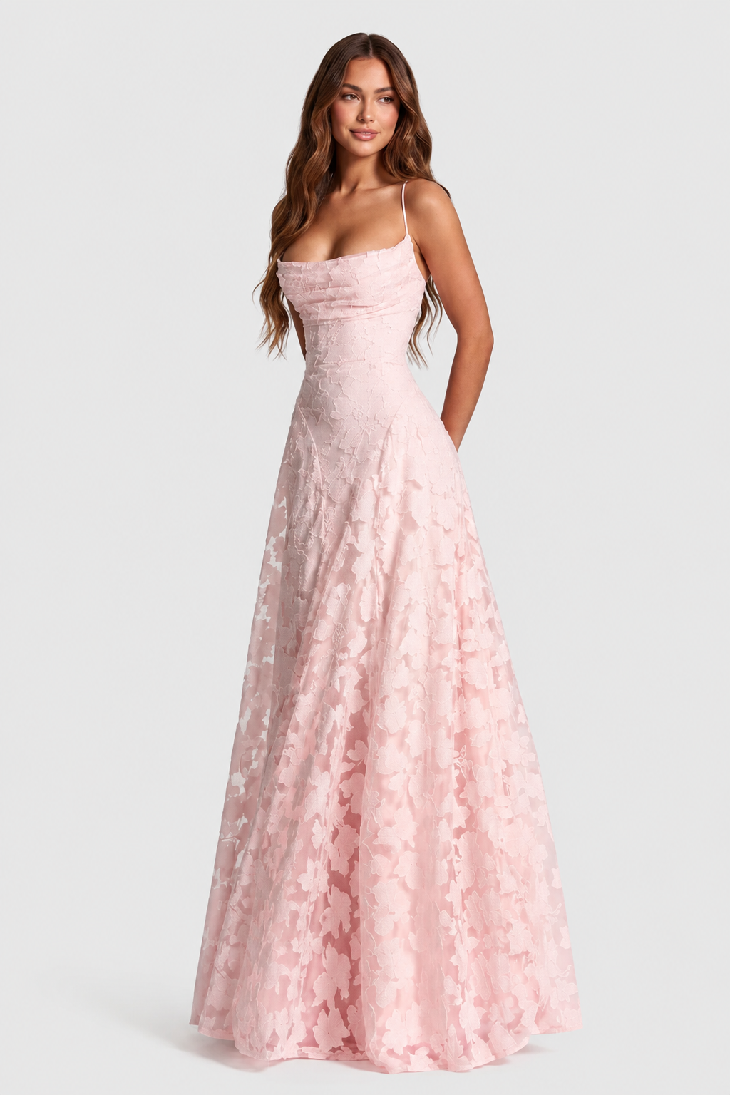 Nerila – Vestido de encaje floral en relieve