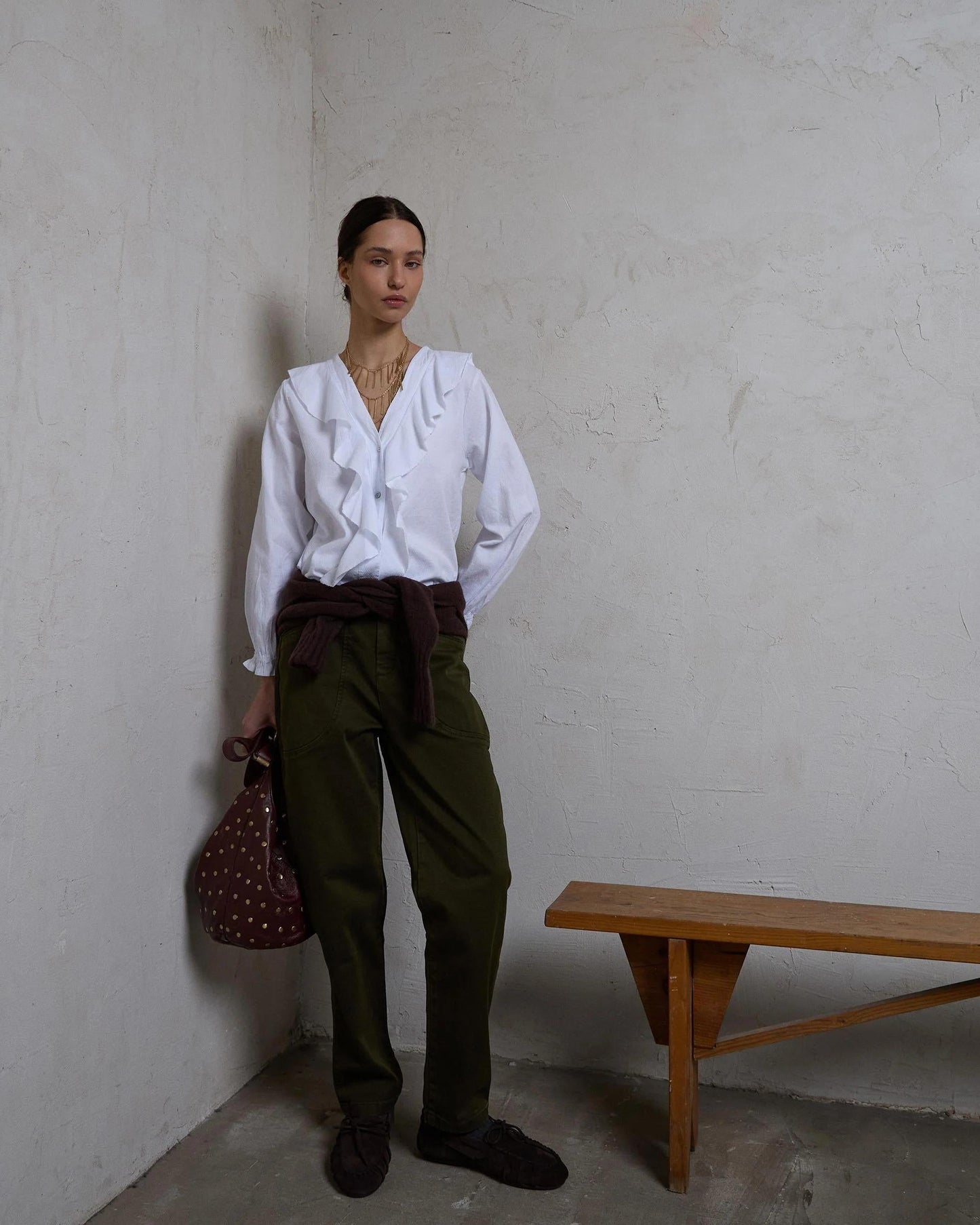 Blusa Cuello V Volantes Blanca