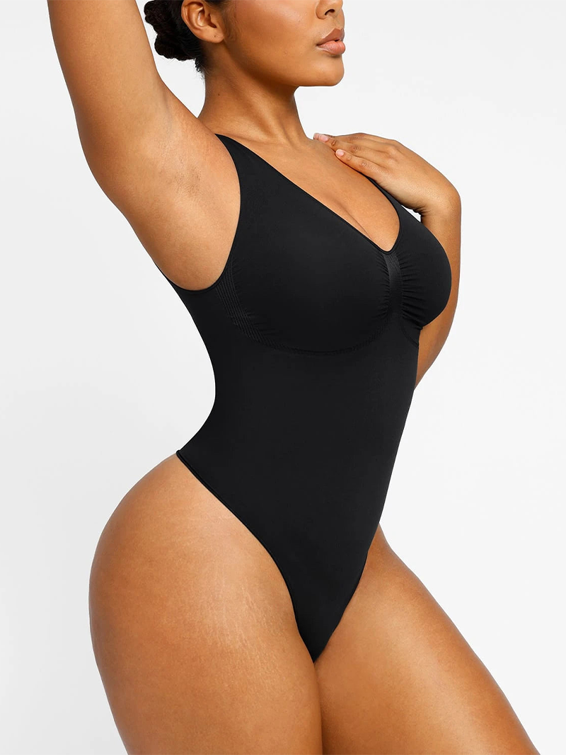 Body moldeador tipo tanga con cuello en V