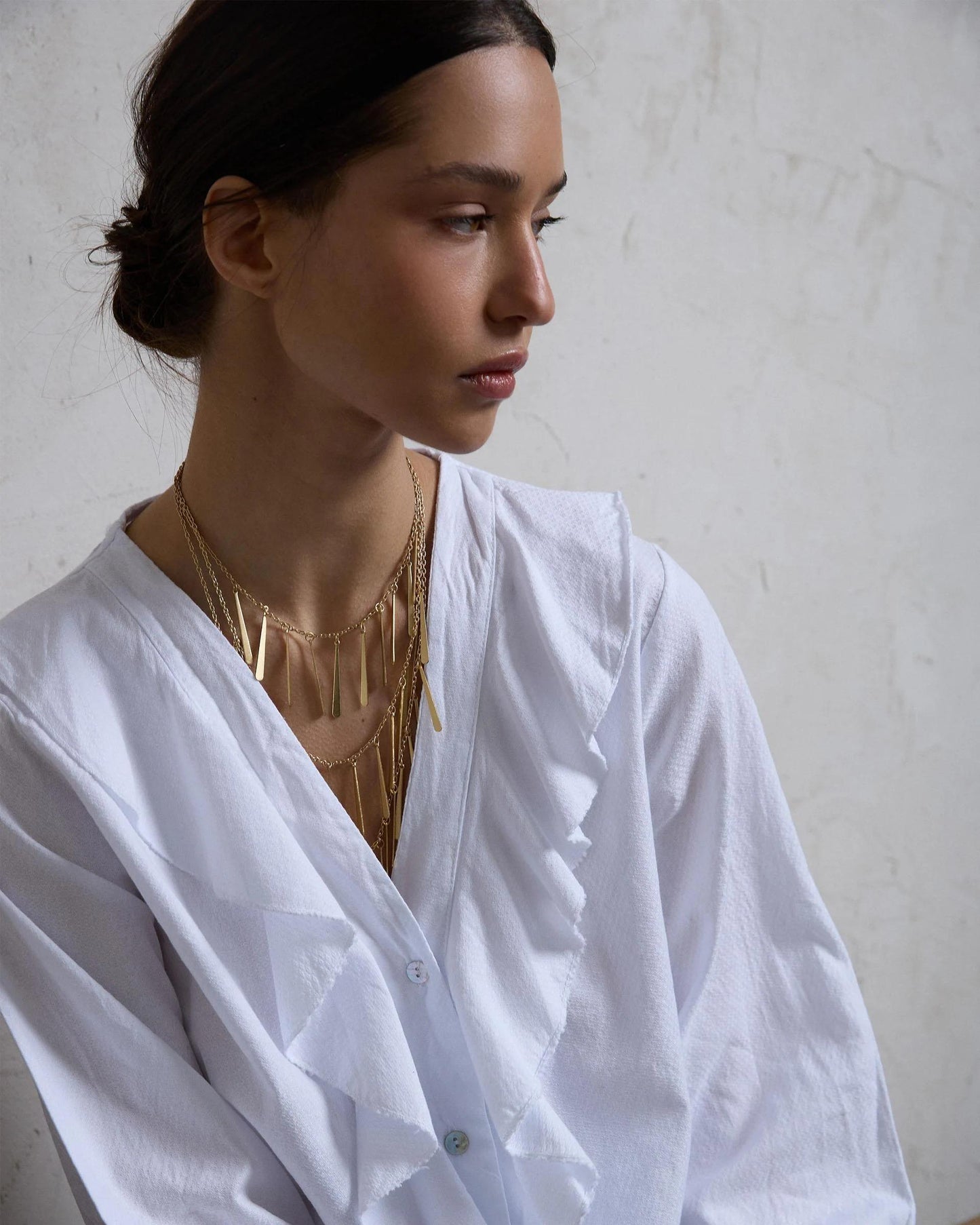 Blusa Cuello V Volantes Blanca