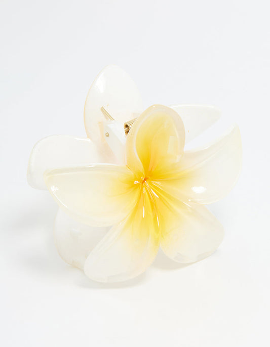 Pinza para el pelo con flor de frangipani blanca