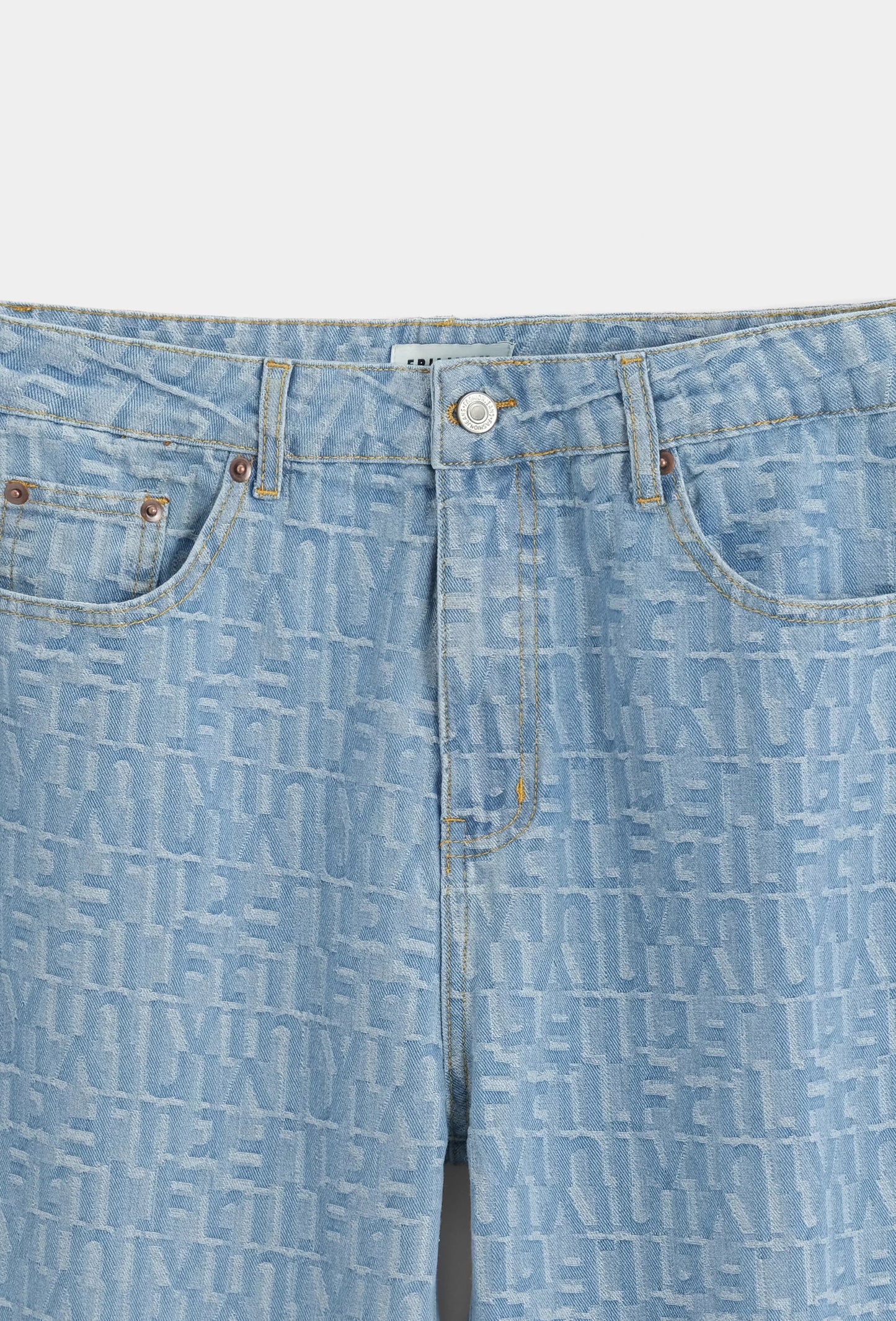 Conjunto chaqueta y pantalón