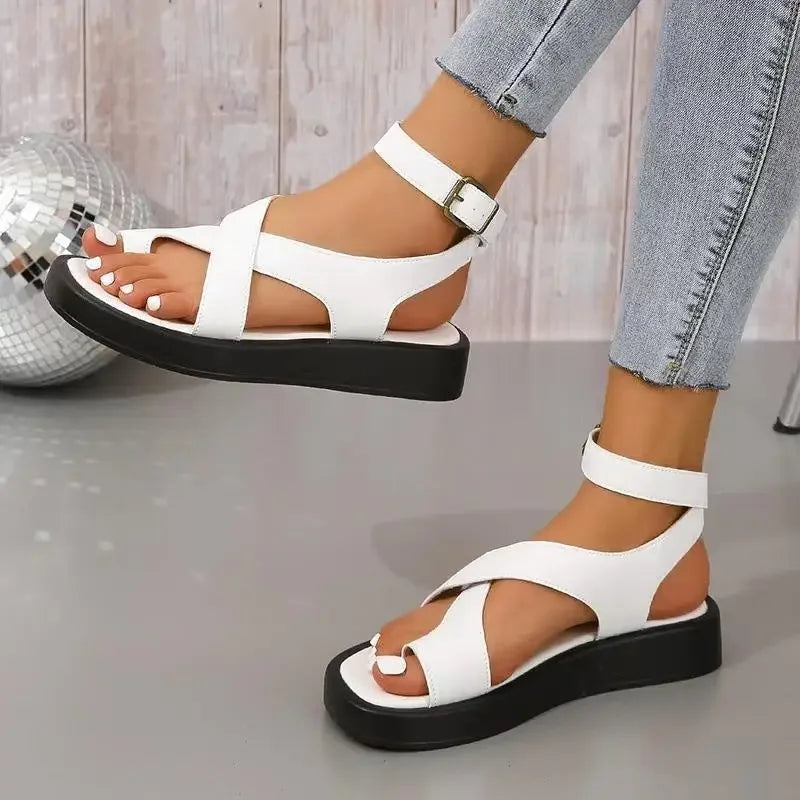 Elyra – Con plantilla contorneada, sandalias de goma