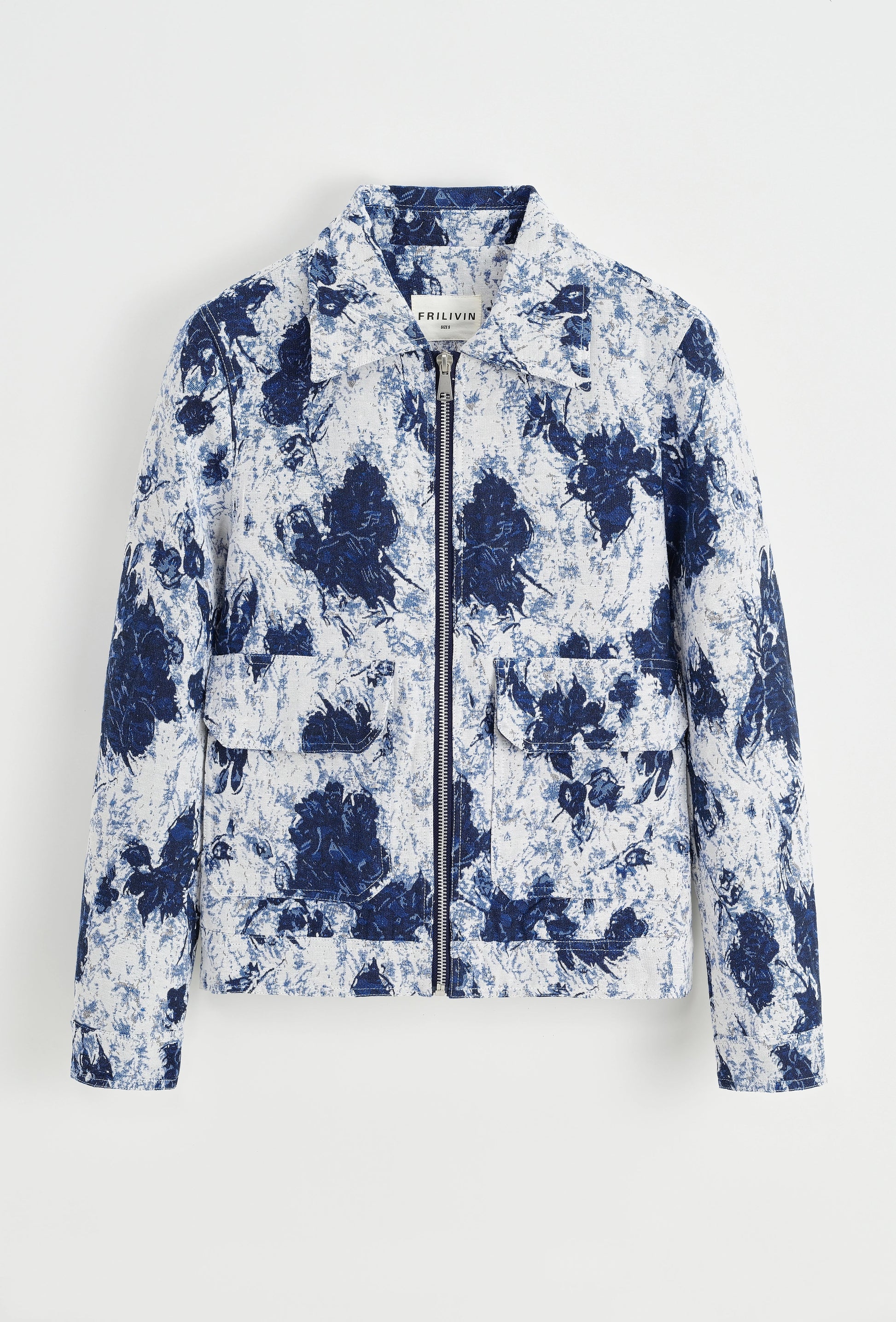 Conjunto de chaqueta y pantalón