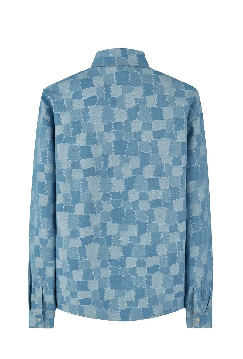 Conjunto de camisa y pantalón