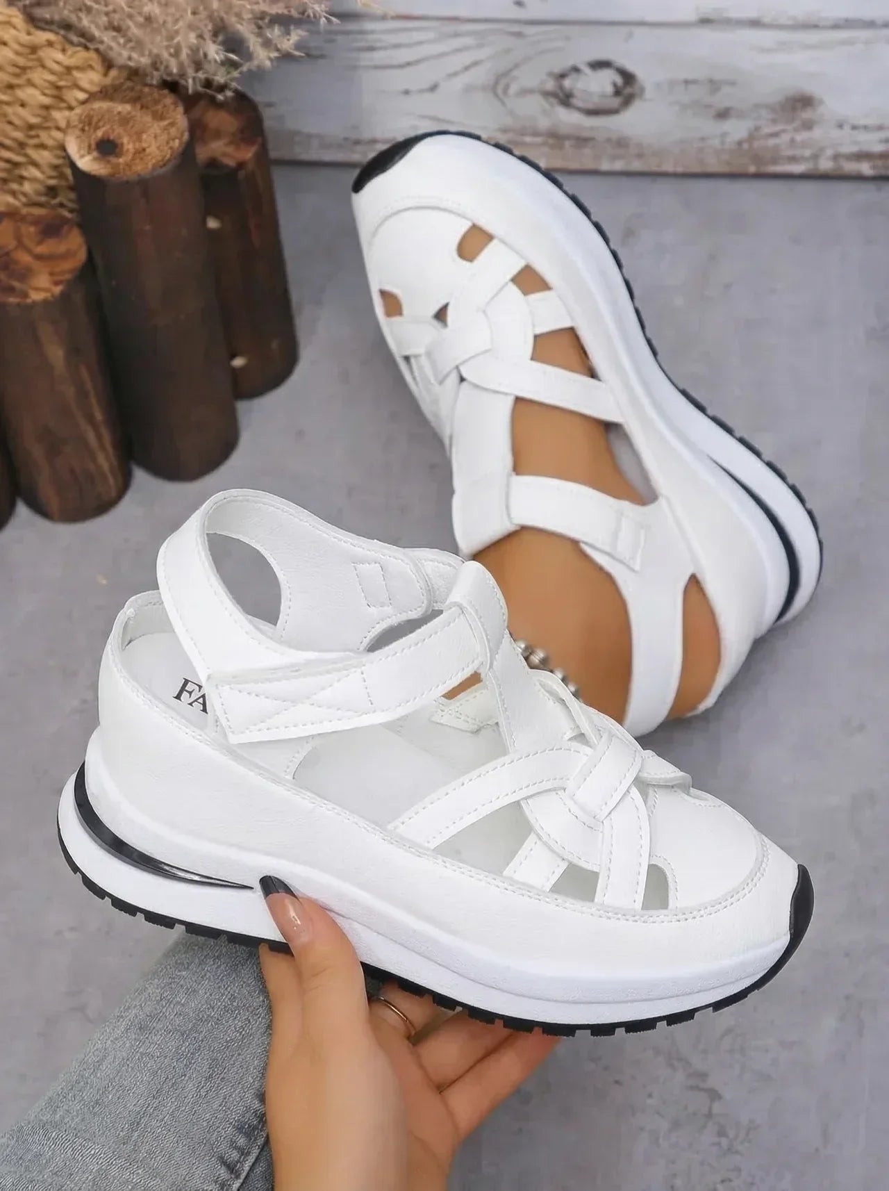 Orlise – De cuña con correa de velcro y suela de goma, sandalias